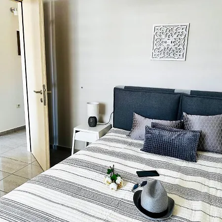 דירה Cozy Snuggle- 2min To Beach, 6min Walk To Old Town חאניה